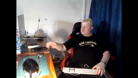 Tom Delaney online show from May 20, 2026, 4:29 am
