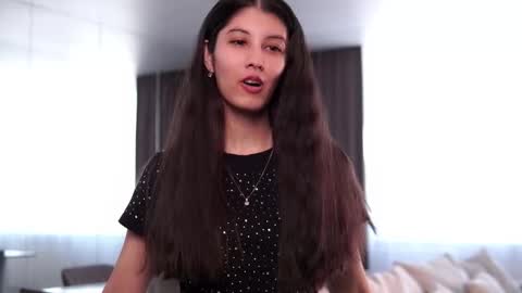 Hi Im Lori  online show from January 11, 2026, 9:14 am