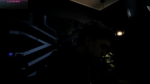 Snapshot of eryonbradley chatting on October 27, 2025, 11:14 am Eryon online show from October 27, 2025, 11:14 am