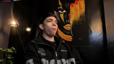 Snapshot of eryonbradley chatting on November 13, 2025, 11:20 am Eryon online show from November 13, 2025, 11:20 am