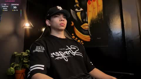 Snapshot of eryonbradley chatting on November 21, 2025, 11:20 am Eryon online show from November 21, 2025, 11:20 am