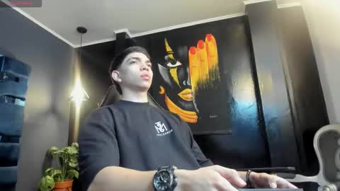 Snapshot of eryonbradley chatting on November 28, 2025, 11:13 am Eryon online show from November 28, 2025, 11:13 am