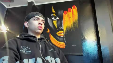 Snapshot of eryonbradley chatting on December 1, 2025, 11:15 am Eryon online show from December 1, 2025, 11:15 am