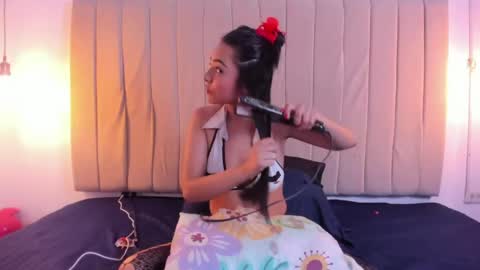Snapshot of escar_let chatting on April 29, 2026, 9:10 pm Scarlett online show from April 29, 2026, 9:10 pm