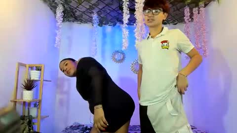 escarlet_hot06 online show from March 8, 2026, 1:25 am