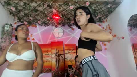 escarlet_hot06 online show from March 21, 2026, 11:52 pm