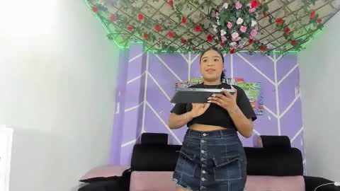 escarlet_hot06 online show from March 22, 2026, 10:24 pm