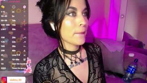 Yessica  online show from February 5, 2026, 5:56 am