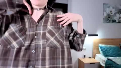 EshleGreen online show from November 7, 2025, 3:12 pm