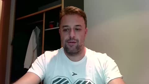 esibizionista 91 online show from October 13, 2025, 8:42 pm