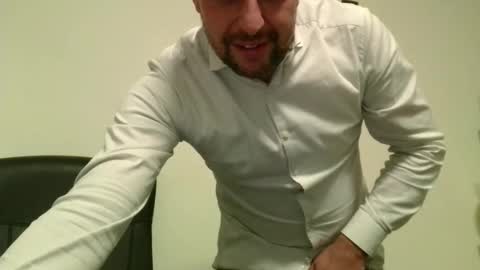 esibizionista 91 online show from November 4, 2025, 3:22 pm