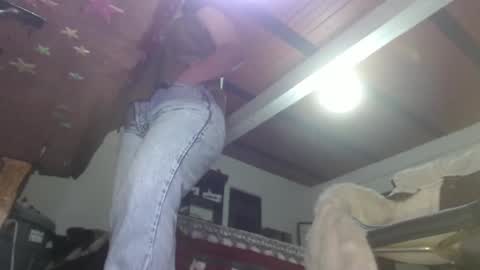 Eskela911 online show from January 27, 2025, 10:27 pm