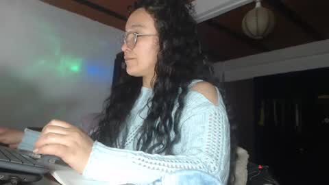 Eskela911 online show from October 11, 2025, 2:33 am