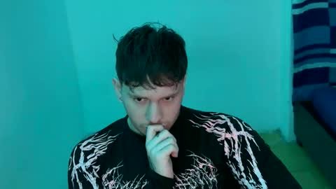 eskol212 online show from March 14, 2026, 2:06 am