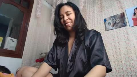 Esmeralda  online show from January 8, 2026, 3:03 pm