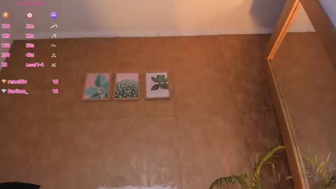 Snapshot of esmeralda__g chatting on February 26, 2025, 8:44 pm Esmeralda G online show from February 26, 2025, 8:44 pm