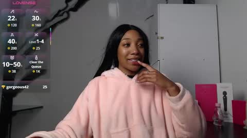 esmeralda_bk online show from September 30, 2025, 8:36 pm