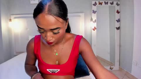 Snapshot of esmeraldanyx chatting on September 18, 2025, 10:34 pm esmeraldanyx online show from September 18, 2025, 10:34 pm