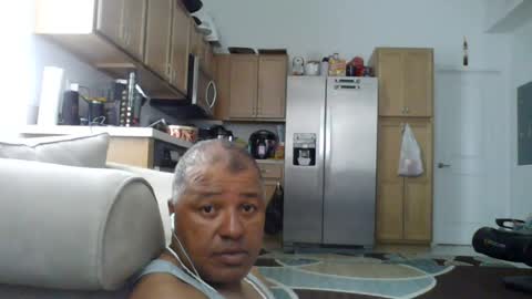 Snapshot of esojph15 chatting on July 26, 2026, 1:40 pm esojph15 online show from July 26, 2026, 1:40 pm