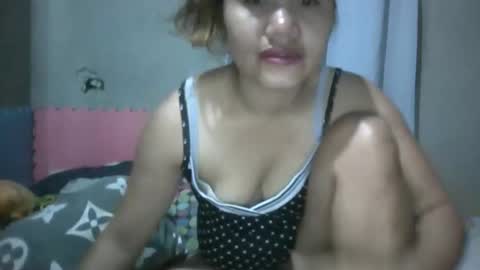 especialgirl_28 online show from February 6, 2026, 5:05 pm