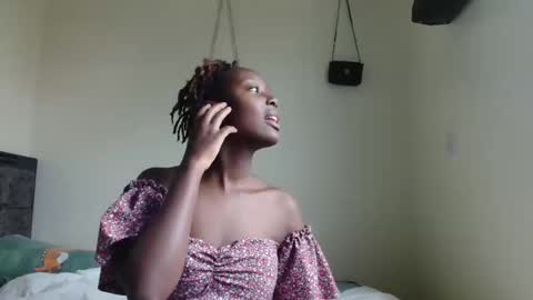 essypetite online show from December 21, 2025, 8:32 am