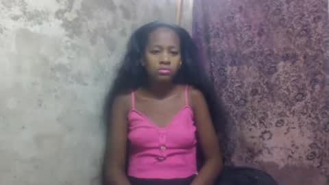 estancelee online show from June 24, 2026, 9:52 am