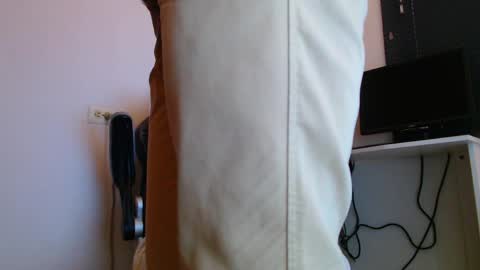 esteban online show from April 6, 2026, 1:12 pm