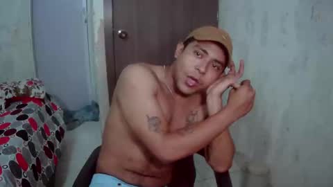 Snapshot of esteban_verg chatting on May 16, 2026, 3:33 pm wailer1996 online show from May 16, 2026, 3:33 pm