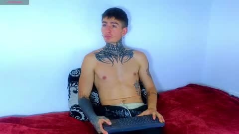 Snapshot of estebanchar_ chatting on May 2, 2026, 2:00 pm Esteban independent model online show from May 2, 2026, 2:00 pm