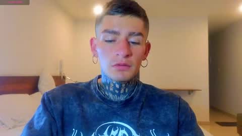 Snapshot of estebanchar_ chatting on May 11, 2026, 12:16 am Esteban independent model online show from May 11, 2026, 12:16 am
