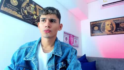 Esteban online show from December 16, 2024, 12:06 pm