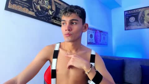 Esteban online show from December 21, 2024, 12:16 pm