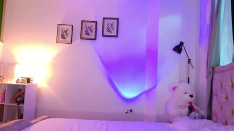 Esteban online show from February 26, 2026, 11:42 am