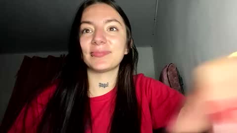 estefa1 online show from April 13, 2026, 6:52 am