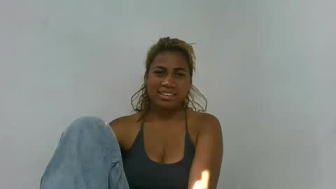 Snapshot of estelah796836 chatting on July 2, 2026, 6:52 am estelah796836 online show from July 2, 2026, 6:52 am