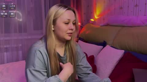 Estella online show from March 14, 2026, 6:13 pm