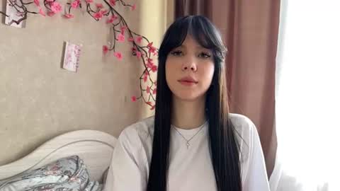 Snapshot of estellezdebski chatting on June 26, 2026, 8:41 am estellezdebski online show from June 26, 2026, 8:41 am