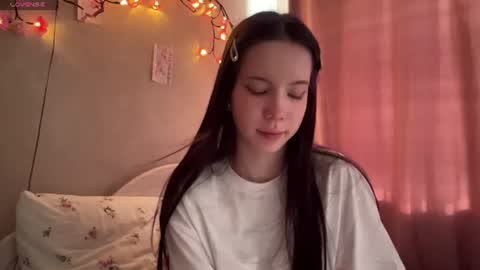 Snapshot of estellezdebski chatting on July 15, 2026, 1:16 pm estellezdebski online show from July 15, 2026, 1:16 pm