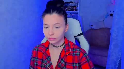 Snapshot of estercollins chatting on February 19, 2025, 2:55 am Ester online show from February 19, 2025, 2:55 am