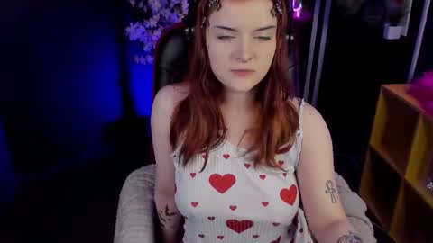 Ester  online show from July 31, 2026, 3:44 pm