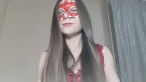 estherphillips online show from January 11, 2026, 11:48 am