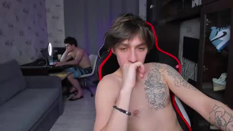 LOUIS online show from March 1, 2025, 1:43 am