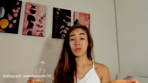 Snapshot of estrella_duran chatting on January 31, 2025, 11:24 pm Estrellita online show from January 31, 2025, 11:24 pm