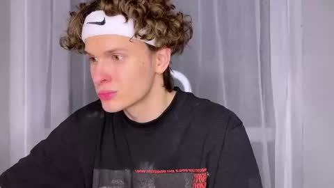 Alex online show from March 28, 2026, 8:19 pm