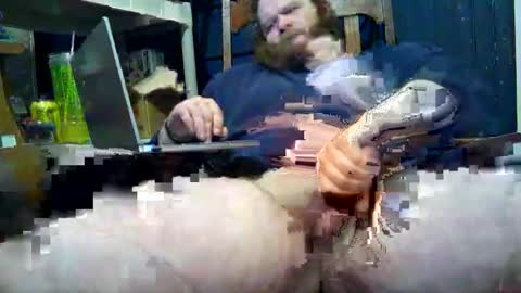 esuldlu online show from April 17, 2026, 8:01 pm