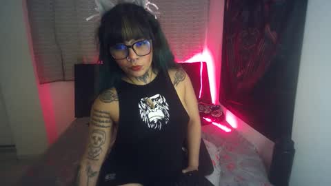 Snapshot of eta_carinae6 chatting on January 19, 2025, 11:32 pm eta_carinae6 online show from January 19, 2025, 11:32 pm