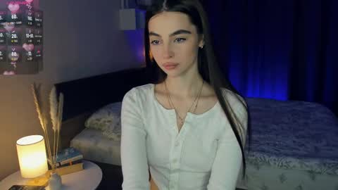 Mary online show from March 11, 2025, 8:09 am