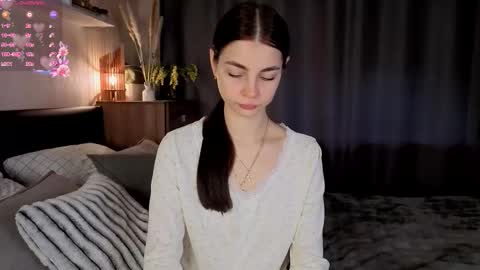 Mary online show from November 14, 2025, 7:51 am