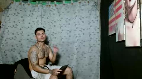 ethanjobs online show from October 28, 2025, 6:21 pm