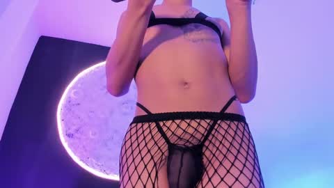 ethaancox online show from January 25, 2025, 12:17 am